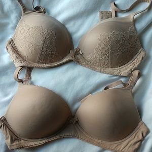 2 for 1 Victoria's secret bra set